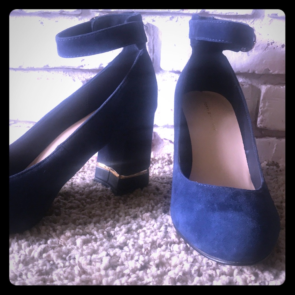 NWOT Chic Blue Suede Tommy Hilfiger Business Mules